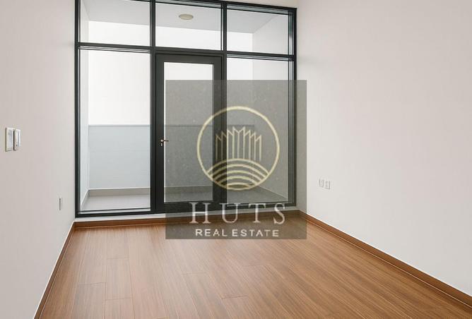 121104011 - Property Image 3