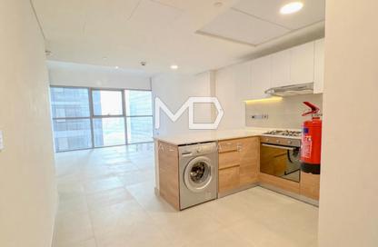 Apartment - 2 Bedrooms - 2 Bathrooms for rent in Radiant Square - City Of Lights - Al Reem Island - Abu Dhabi Apartment - 2 Bedrooms - 2 Bathrooms for rent in Radiant Square - City Of Lights - Al Reem Island - Abu Dhabi