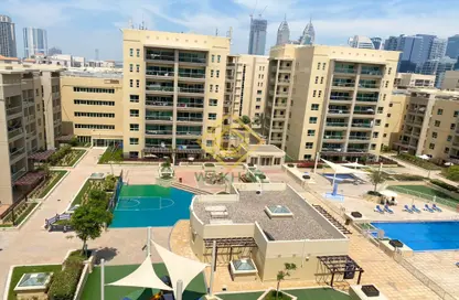 شقة - 2 غرف نوم - 2 حمامات للبيع في الغزلان 4 - الغزلان - جرينز - دبي