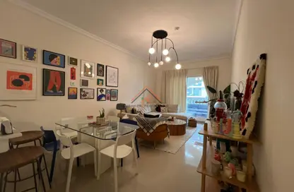 شقة - 3 غرف نوم - 4 حمامات للايجار في بلازا ريزيدنس - الضاحية 13 - قرية جميرا الدائرية - دبي