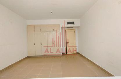 Apartment - 2 - 2 for rent in Tourist Club Area - Abu Dhabi Apartment - 2 - 2 for rent in Tourist Club Area - Abu Dhabi