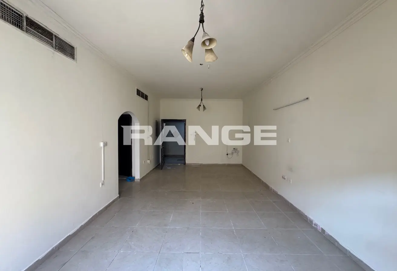 150030225 - Property Main Image