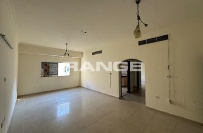 Apartment - 2 - 2 for rent in Sunrise New Mankhool - Al Raffa - Bur Dubai - Dubai