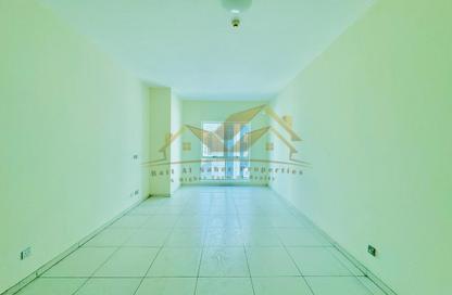 Apartment - 1 - 1 for rent in Al Mankhool - Bur Dubai - Dubai