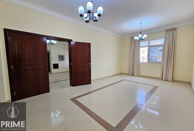 117263594 - Property Image 3
