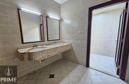Villa - 4 Bedrooms - 6 Bathrooms for rent in Khalifa City A Villas - Khalifa City A - Khalifa City - Abu Dhabi