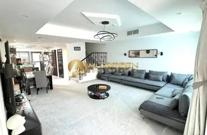 Villa - 3 Bedrooms - 4 Bathrooms for rent in Diamond Views 2 - District 11 - Jumeirah Village Circle - Dubai