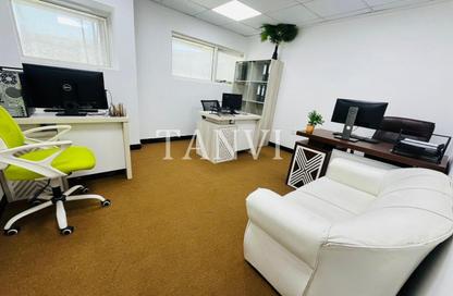 Office Space - Studio - 1 for rent in Al Rostamani Building - Port Saeed - Deira - Dubai
