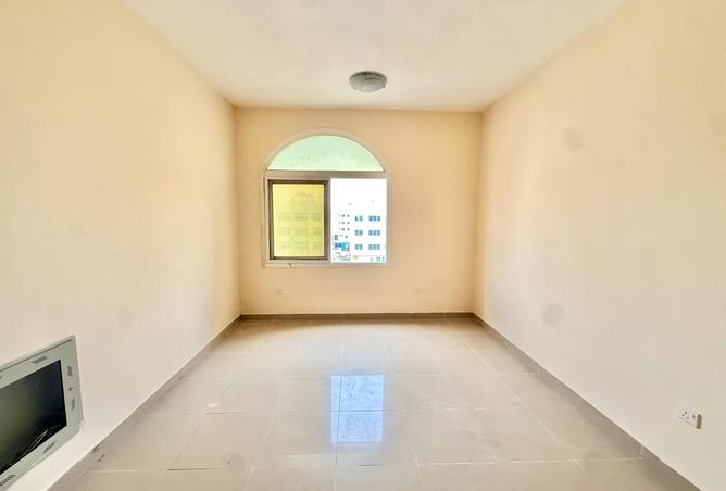 62085730 - Property Image 2