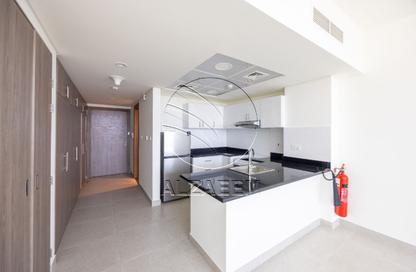Apartment - Studio - 1 for rent in Park View - Saadiyat Island - Abu Dhabi
