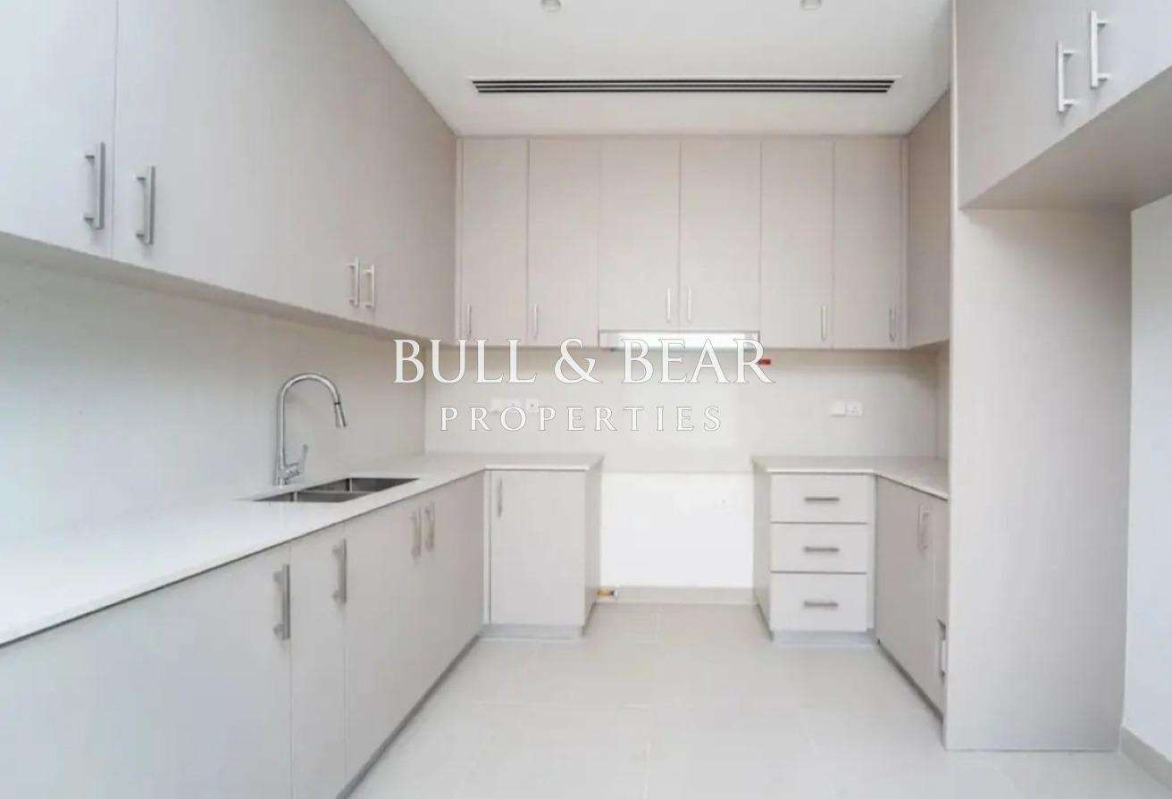 Spacious 4BR+Maid |Ready to Move In|Prime Location photo 10