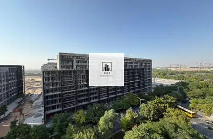 Apartment - 2 Bedrooms - 3 Bathrooms for rent in The Boulevard 2 - Aljada - Sharjah