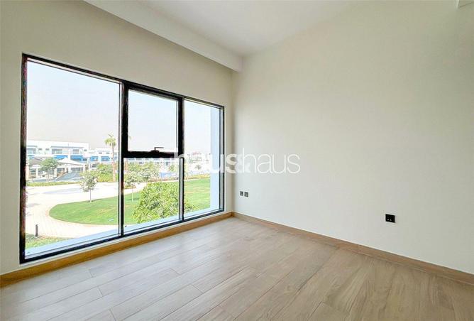 81954169 - صورة العقار 3