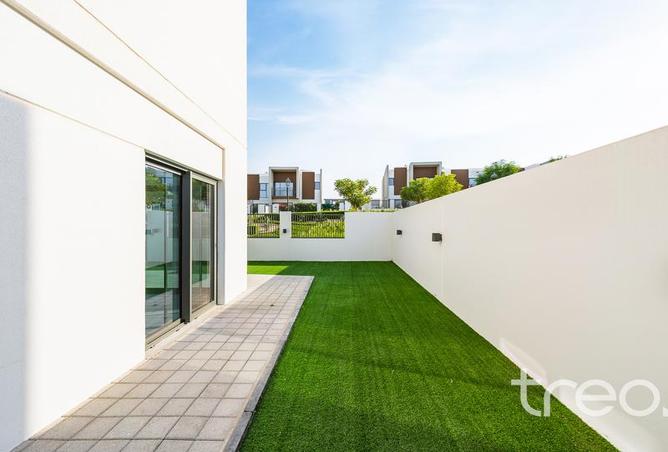 76562000 - صورة العقار 2