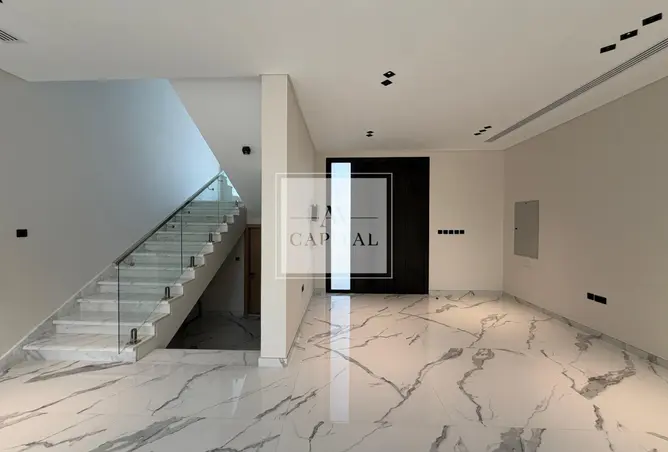 155580803 - Property Image 2