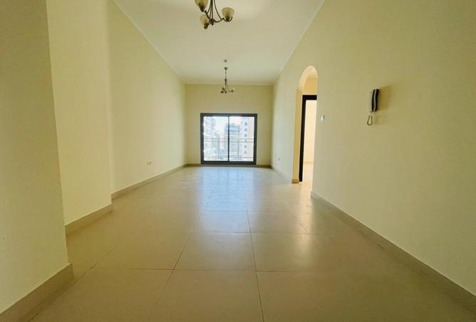 130656998 - Property Image 3