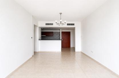 Apartment - 2 Bedrooms - 2 Bathrooms for rent in Skycourts Tower C - Skycourts Towers - Dubai Land Residence Complex - Dubai Apartment - 2 Bedrooms - 2 Bathrooms for rent in Skycourts Tower C - Skycourts Towers - Dubai Land Residence Complex - Dubai