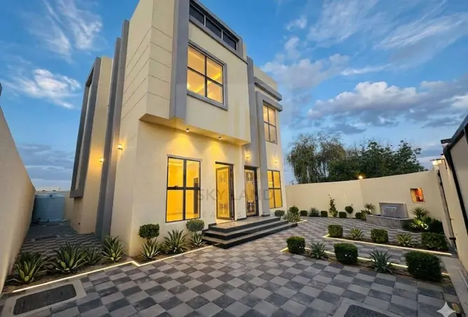135656727 - Property Image 2