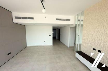 Apartment - 1 Bedroom - 2 Bathrooms for rent in Deansgate By Ade - Majan - Dubai