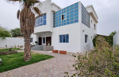 Villa - 4 Bedrooms - 6 Bathrooms for rent in Al Manara - Dubai Villa - 4 Bedrooms - 6 Bathrooms for rent in Al Manara - Dubai