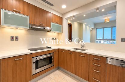 Apartment - 2 - 4 for rent in Marina Residences 3 - Marina Residences - Palm Jumeirah - Dubai