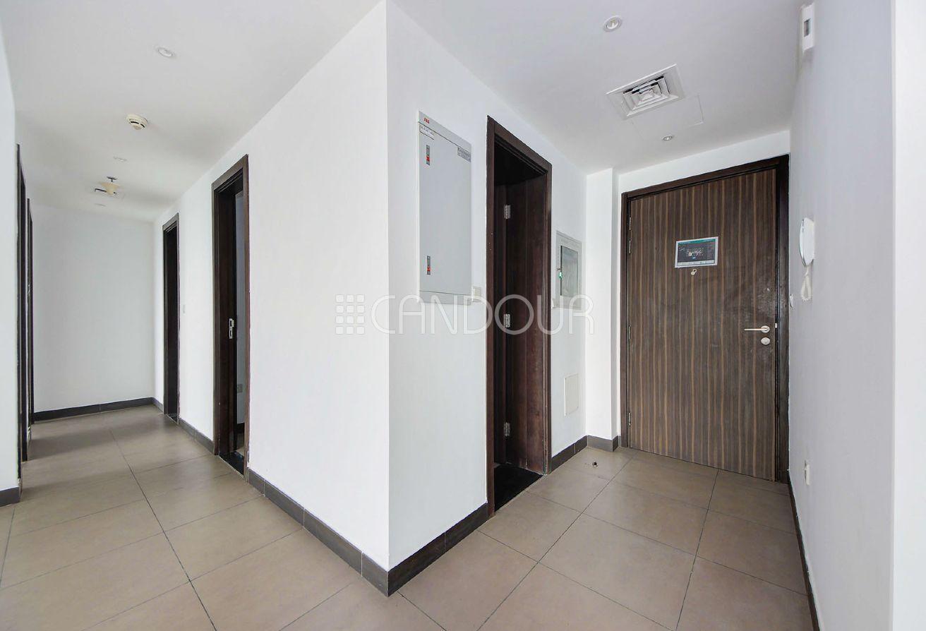 Spacious 2BR Apt | Unfurnished | Move-In Ready photo 6