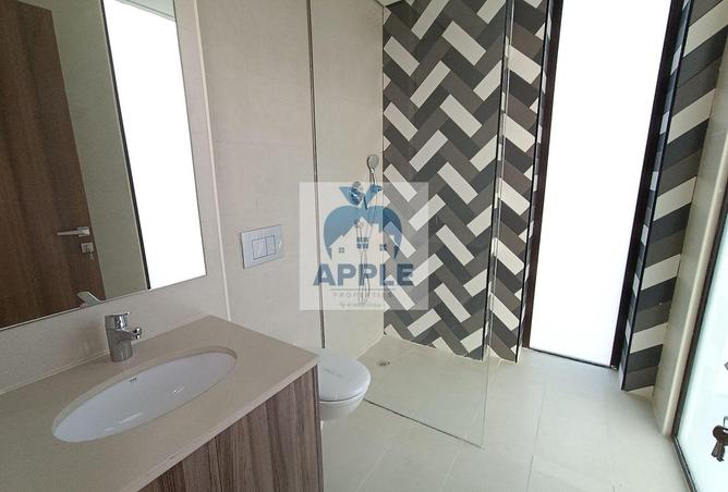 128823924 - Property Image 3