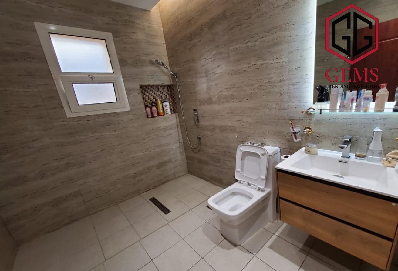 ELEGANT GROUND FLOOR ONLY | WELL-KEPT | SPACIOUS photo 10
