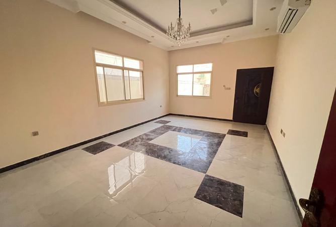 120165922 - Property Image 3