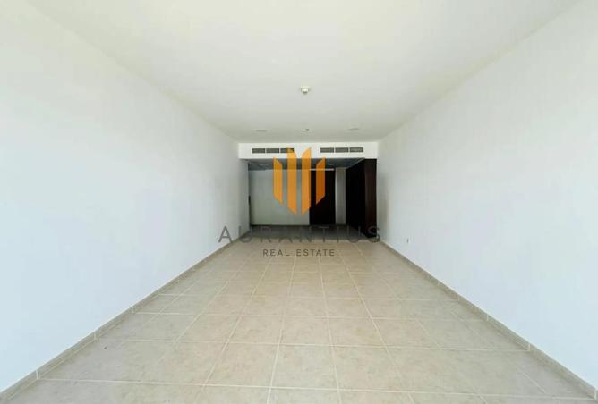 56955269 - Property Main Image