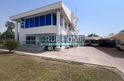 Villa - 5 - 7+ for sale in Al Tarfa - Mughaidir - Sharjah