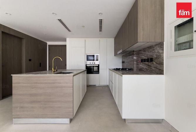 74235829 - Property Image 3