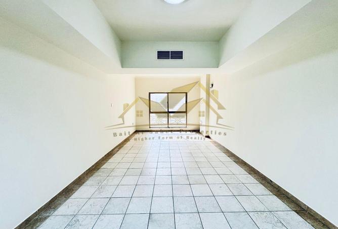 77796228 - Property Main Image