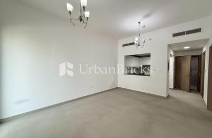 Apartment - 1 - 2 for rent in Prestige Building - International City Phase 2 (Al Warsan 4) - Dubai Apartment - 1 - 2 for rent in Prestige Building - International City Phase 2 (Al Warsan 4) - Dubai