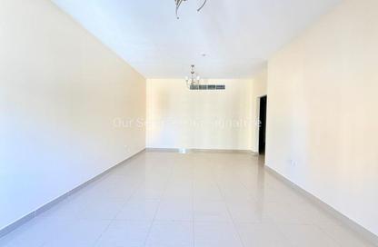 Apartment - 2 Bedrooms - 3 Bathrooms for rent in New Al Taawun Road - Al Taawun - Sharjah