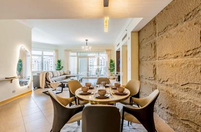 Apartment - 3 Bedrooms - 4 Bathrooms for rent in Al Nabat - Shoreline Apartments - Palm Jumeirah - Dubai