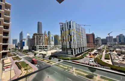 Apartment - 1 Bedroom - 2 Bathrooms for rent in Jumeirah Garden City - Al Satwa - Dubai