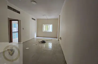 Apartment - 1 Bedroom - 2 Bathrooms for rent in Qasimia 10 building - Al Mahatta - Al Qasimia - Sharjah