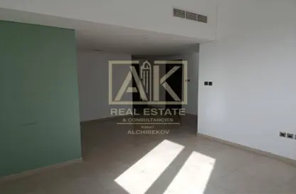 شقة - 2 غرف نوم - 3 حمامات للايجار في ساوث ريزيدنسز - الضاحية 13 - قرية جميرا الدائرية - دبي