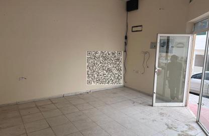 Shop - Studio for rent in Liwara 1 - Ajman