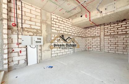 Shop - Studio for rent in Azizi Riviera 48 - Azizi Riviera - Meydan One - Meydan - Dubai