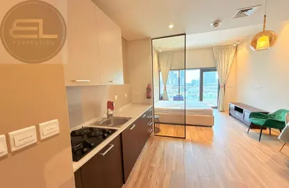 شقة - 1 حمام للايجار في برج بارك فيو - منطقة 14 - قرية جميرا الدائرية - دبي