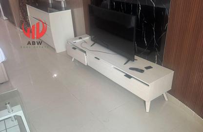 Apartment - Studio - 1 for rent in Ontario Tower - Business Bay - Dubai