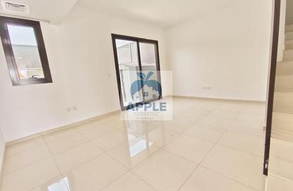 Townhouse - 2 Bedrooms - 4 Bathrooms for rent in Nasma Residence - Al Tai - Sharjah