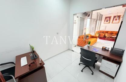 Office Space - Studio - 1 for rent in Red Avenue - Al Garhoud - Dubai