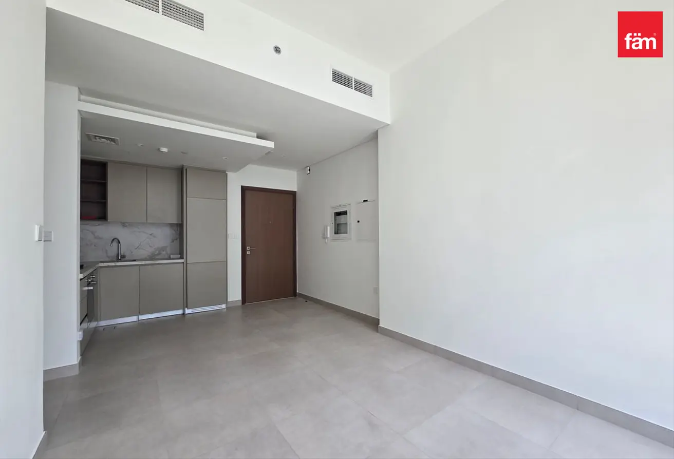 163232414 - Property Main Image