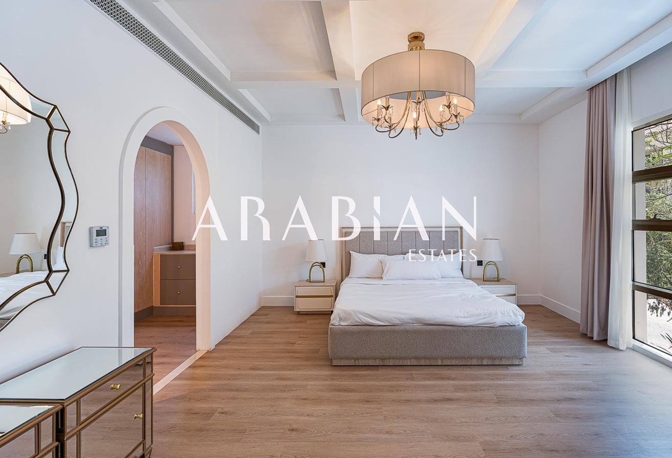 Renovated | Luxury Villa | Vacant photo 26