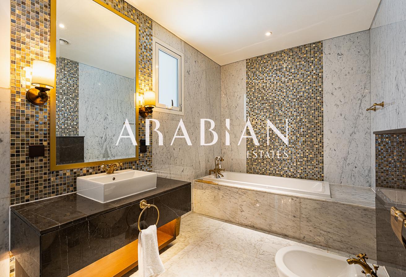 Renovated | Luxury Villa | Vacant photo 30