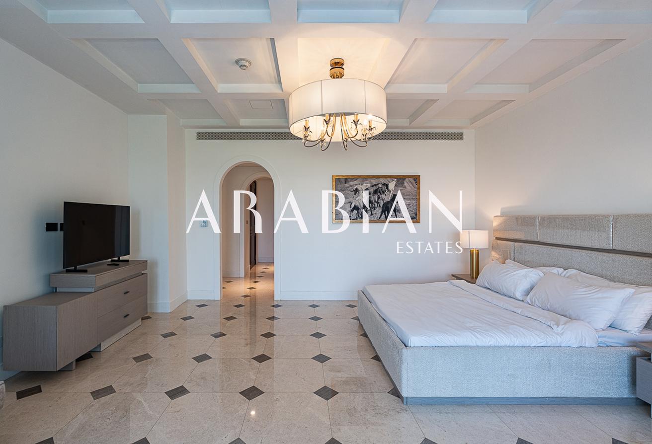 Renovated | Luxury Villa | Vacant photo 21