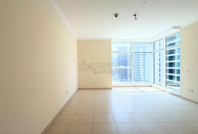 100830451 - Property Image 3